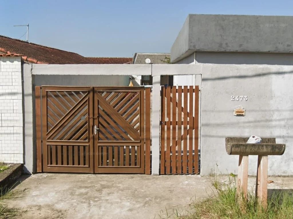 Foto 2 de 7: Casa em leilão em Itanhaém - SP, bairro Balneário Gaivotas — Casa em Terreno de 420 m² - Balneário Gaivotas - Itanhaém - SP
