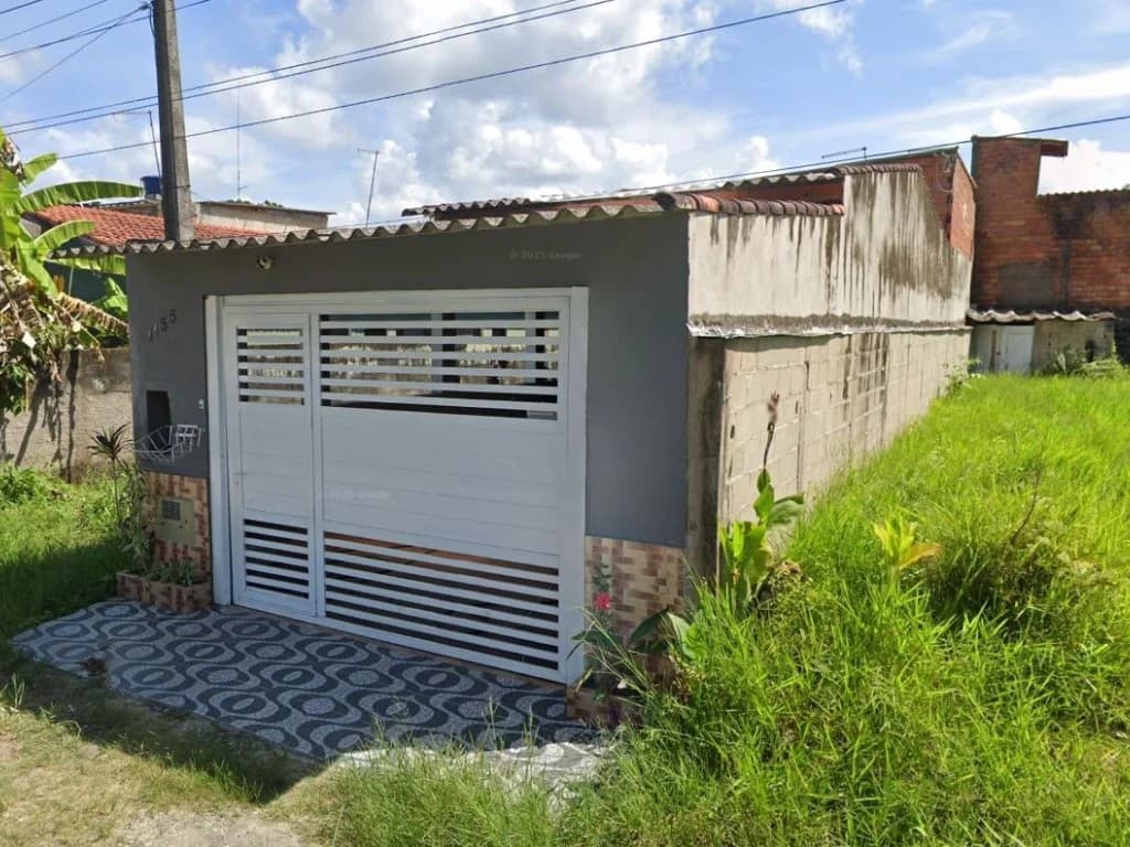 Foto 2 de 4: Casa em leilão em Itanhaém - SP, bairro Jardim Suarão — Casa em Terreno de 125 m² - Jardim Suarão - Itanhaém - SP