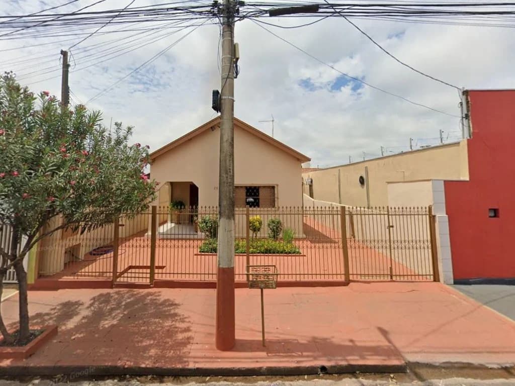 Foto 1 de 4: Casa em leilão em Mirassol - SP, bairro Centro — Parte Ideal (8,333%) sobre Casas - Centro - Mirassol - SP