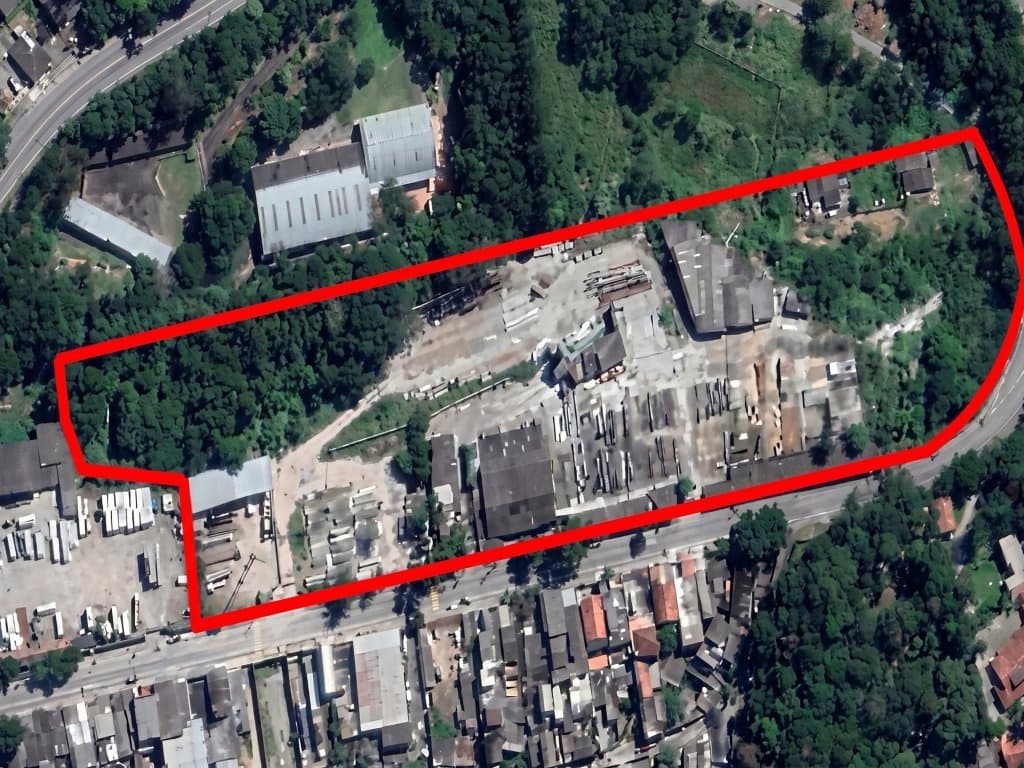 Foto 2 de 6: Comercial em leilão em Itapecerica Da Serra - SP, bairro Olaria — Direitos sobre Imóvel Industrial sobre Área 15.000 m² - Campos da Olaria - Itapecerica da Serra - SP
