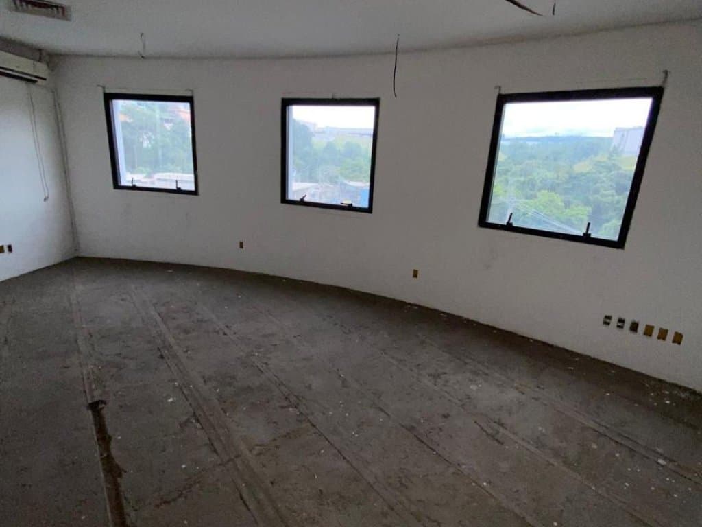Foto 68 de 85: Comercial em leilão em Cajamar - SP, bairro Jardim Nova Cajamar — Galpão Industrial 3.721 m² (área construída) e 6.041 m² (terreno) - Jardim Nova Cajamar - Cajamar - SP