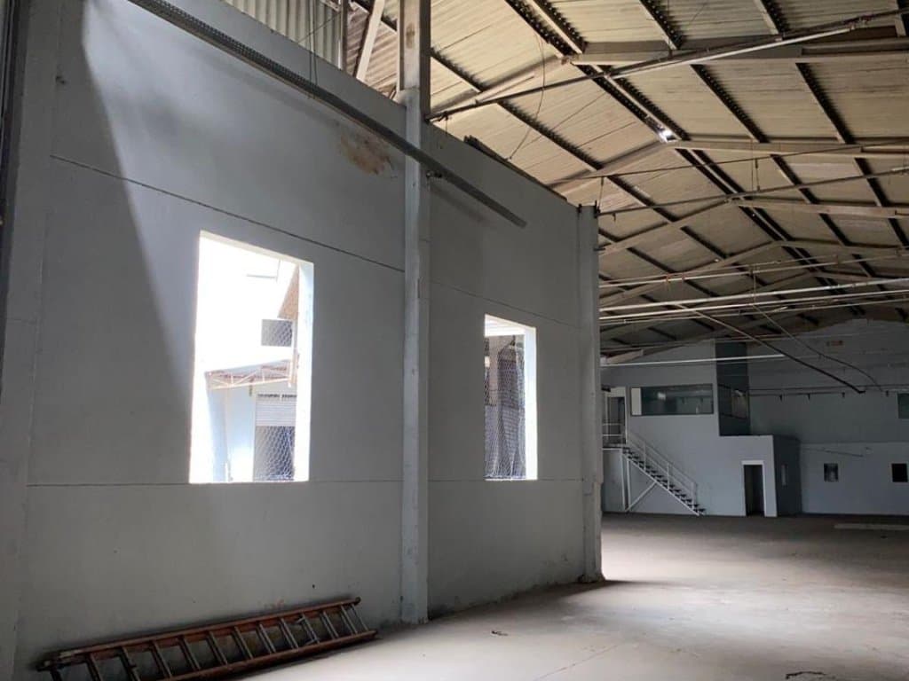 Foto 45 de 85: Comercial em leilão em Cajamar - SP, bairro Jardim Nova Cajamar — Galpão Industrial 3.721 m² (área construída) e 6.041 m² (terreno) - Jardim Nova Cajamar - Cajamar - SP