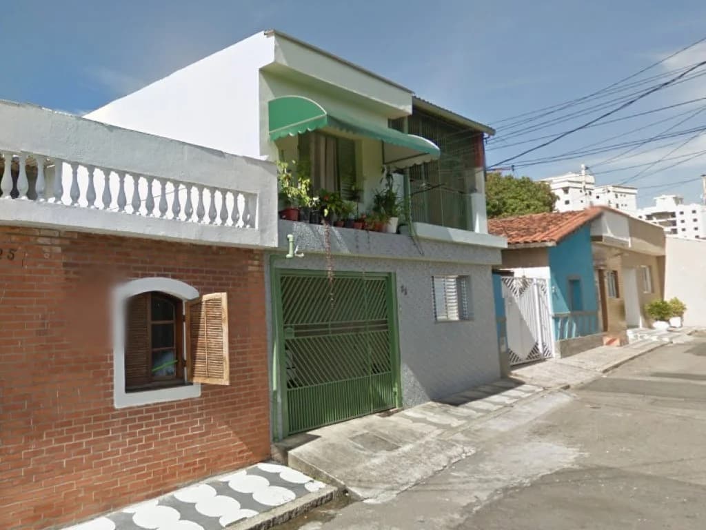 Foto 4 de 4: Casa em leilão em Mogi Das Cruzes - SP, bairro Jardim Armênia — Casas em Terreno 157 m² (próx. ao Mogi Shopping) - Jardim Armênia - Mogi das Cruzes - SP