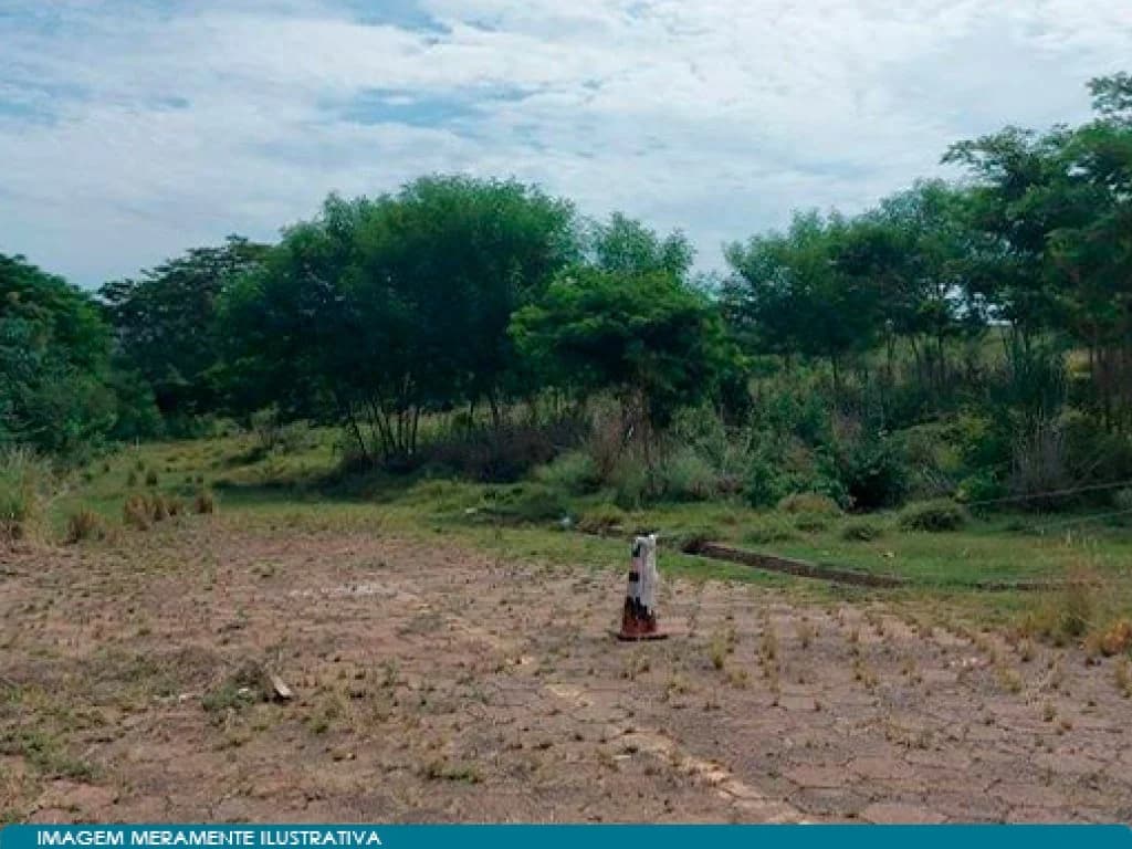 Foto 3 de 4: Terreno em leilão em Presidente Bernardes - SP — Terreno 5.362 m² - Loteamento Vila Carvalho - Presidente Bernardes - SP