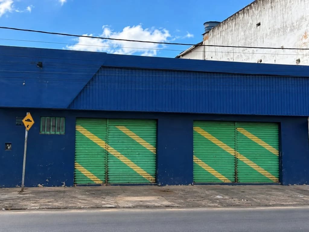Comercial em leilão em Itabuna - BA, bairro Centro — Prédio Comercial 68 m² - Itapetinga-BA - Avenida Itabuna, 389 - Centro
