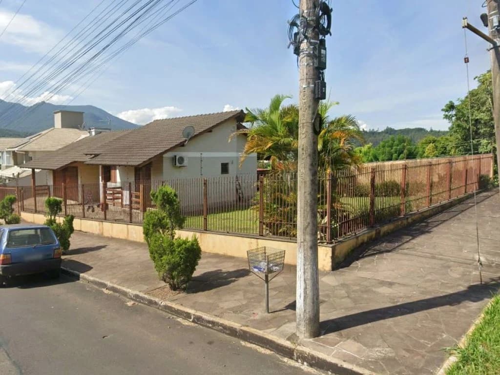 Foto 3 de 19: Casa em leilão em Nova Hartz - RS, bairro Centro — Casa 155 m² - Centro - Nova Hartz - RS