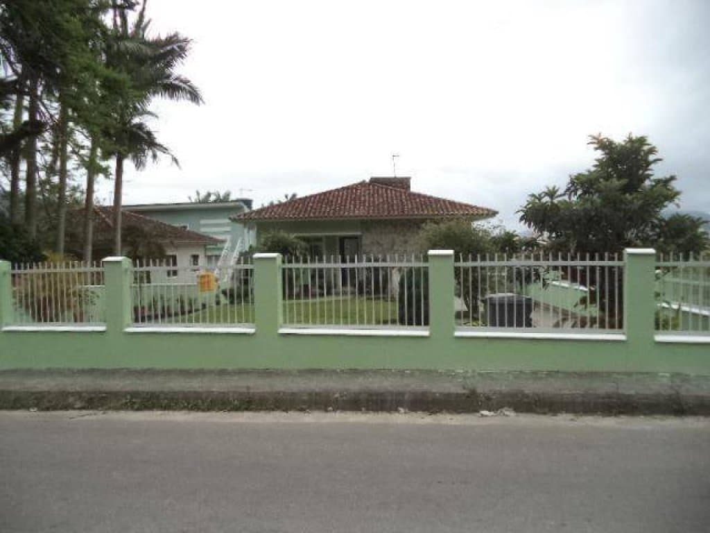Foto 11 de 15: Terreno em leilão em Biguaçu - SC — Área 21.293 m² - Fundos - Biguaçu - SC
