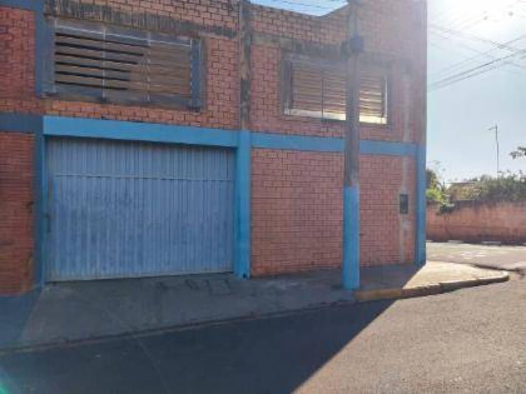 Foto 4 de 4: Comercial em leilão em Estrela Do Norte - SP, bairro Centro — Prédio Comercial 202 m² - Centro - Estrela do Norte - SP