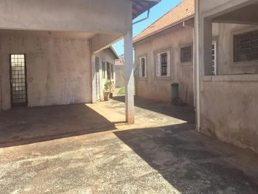 Foto 5 de 5: Casa em leilão em Botucatu - SP, bairro Vila Rodrigues Alves — Casa 362 m² - Vila Rodrigues Alves - Botucatu - SP