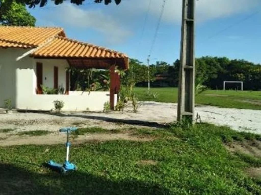 Foto 5 de 8: Casa em leilão em Parintins - AM, bairro Comunidade do Aninga — Área com 12.030 m² com Construção de 215 m² - Comunidade do Aninga - Parintins - AM