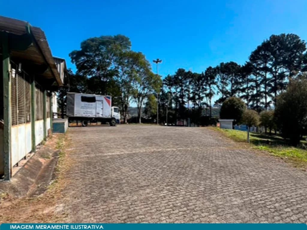 Foto 13 de 33: Comercial em leilão em Itaquaquecetuba - SP, bairro Cuiabá — Complexo Industrial em Área 39.715 m² - Cuiabá - Itaquaquecetuba - SP