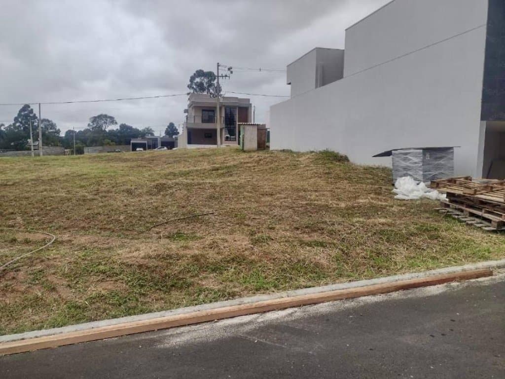 Foto 9 de 10: Terreno em leilão em Salvador - BA — Terreno em Condomínio 404 m² (Lt. 03 - Qd. 09) - Colônia Dona Luíza - Ponta Grossa - PR