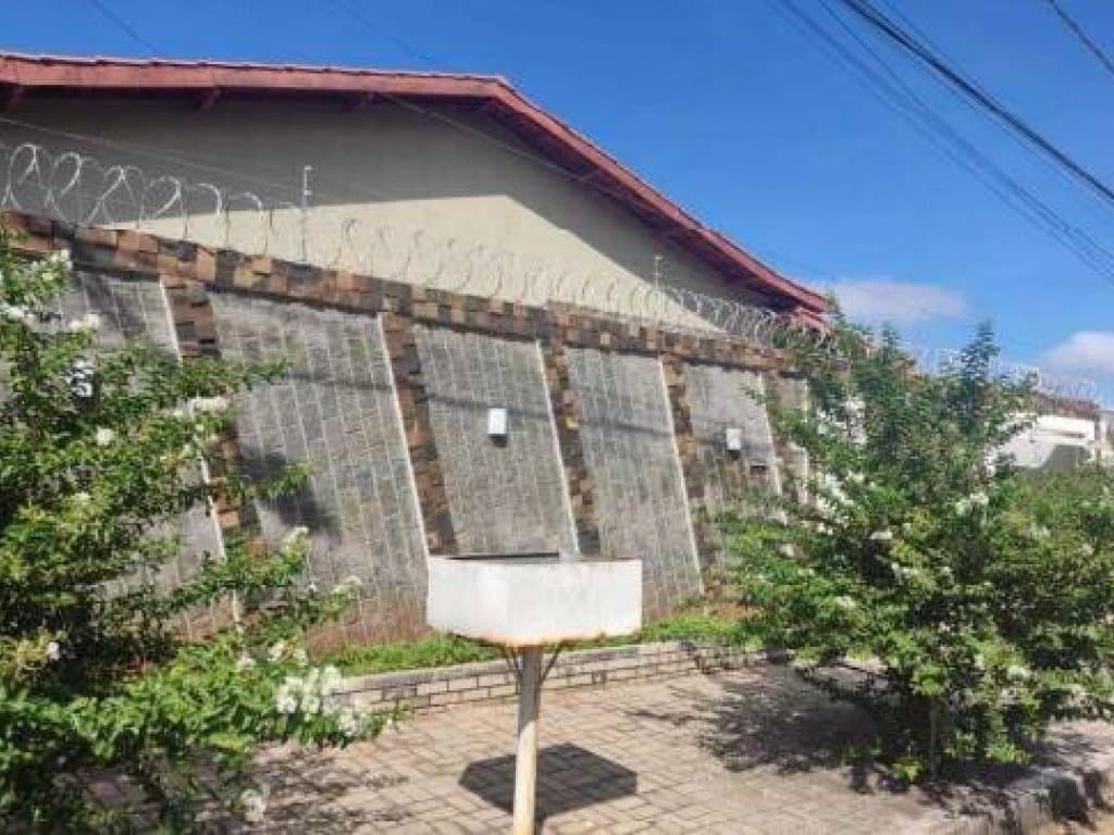Foto 3 de 29: Casa em leilão em Edéia - GO, bairro Setor Alegrete — Casa 380 m² - Setor Alegrete - Edéia - GO