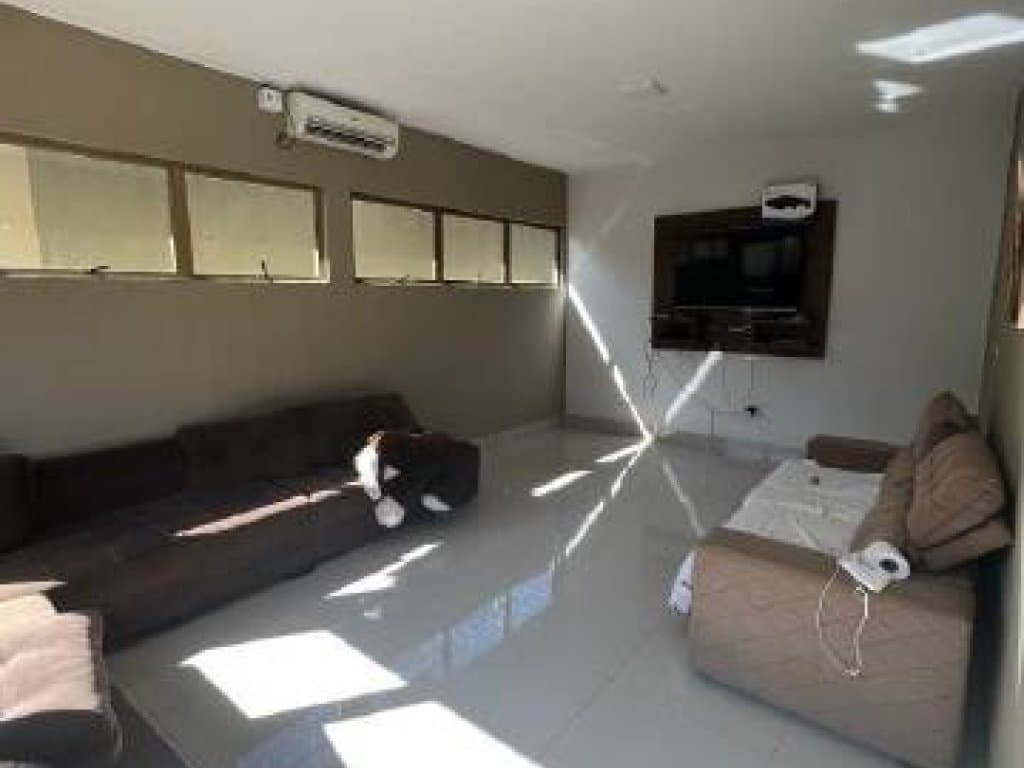 Foto 21 de 29: Casa em leilão em Edéia - GO, bairro Setor Alegrete — Casa 380 m² - Setor Alegrete - Edéia - GO