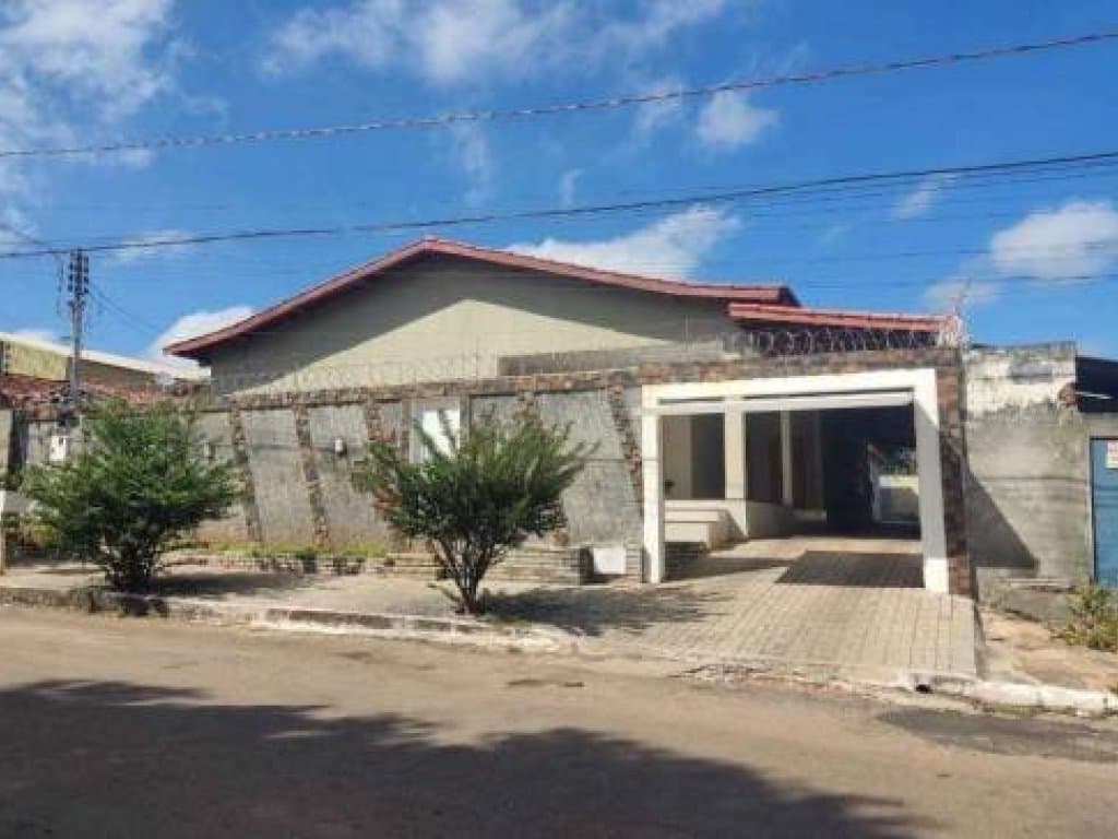 Foto 1 de 29: Casa em leilão em Edéia - GO, bairro Setor Alegrete — Casa 380 m² - Setor Alegrete - Edéia - GO