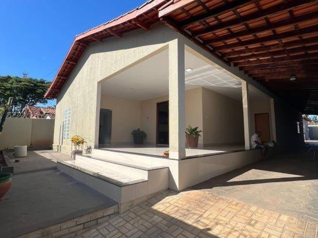 Foto 18 de 29: Casa em leilão em Edéia - GO, bairro Setor Alegrete — Casa 380 m² - Setor Alegrete - Edéia - GO
