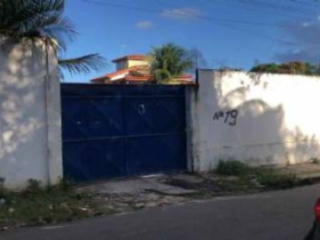 Foto 10 de 19: Casa em leilão em Camaçari - BA, bairro Monte Gordo — Casa 389 m² - Monte Gordo - Camaçari - BA
