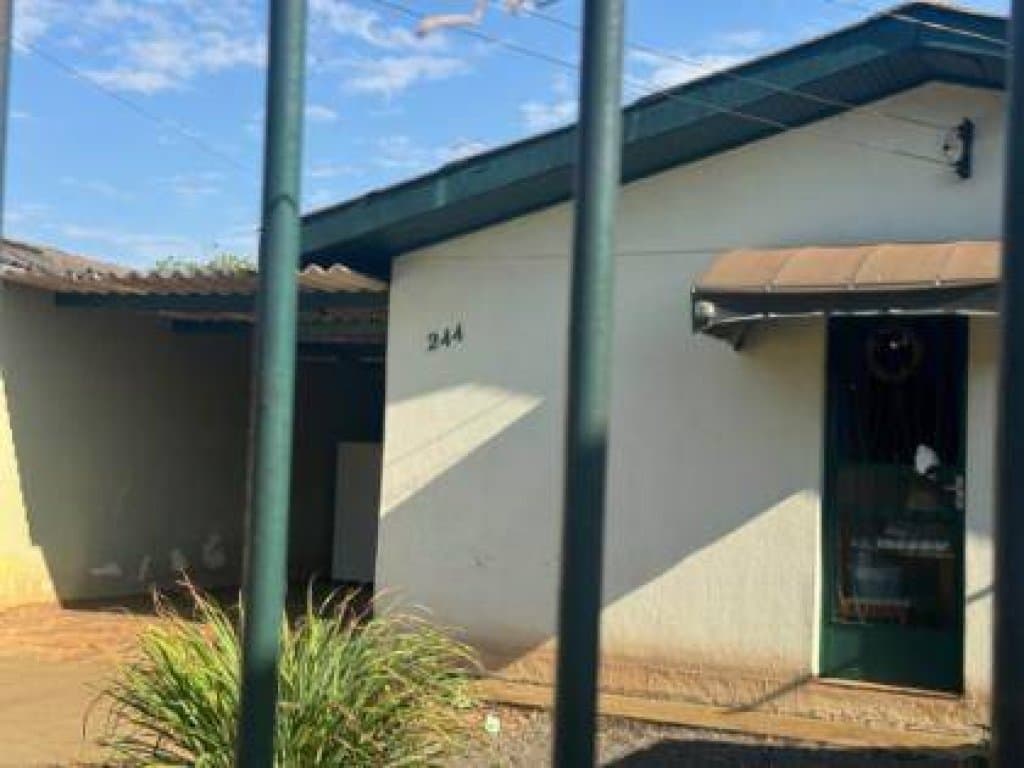 Foto 2 de 6: Casa em leilão em Londrina - PR, bairro Santa Rita 3 — Casa 112 m² - Santa Rita 3 - Londrina - PR