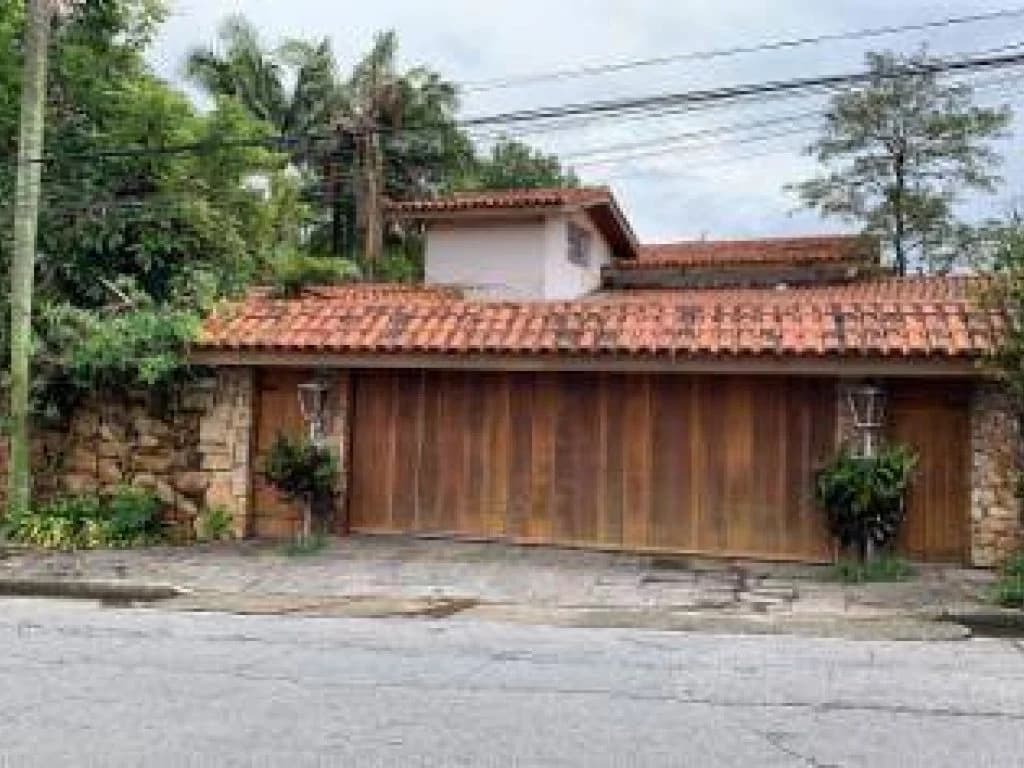 Foto 1 de 14: Casa em leilão em São Paulo - SP, bairro Morumbi — Casa 455 m² - Morumbi - São Paulo - SP