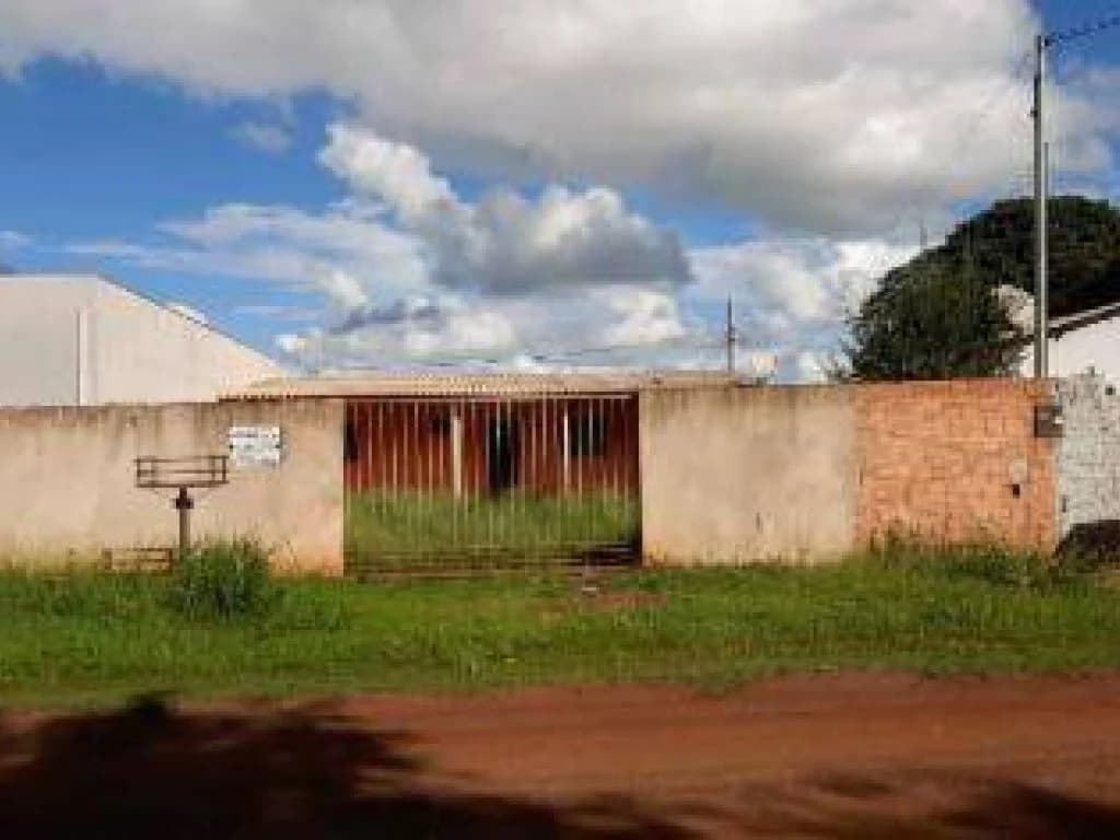 Foto 1 de 23: Casa em leilão em São Gabriel Do Oeste - MS, bairro São Cristovao — Casa 75 m² - São Cristovao - São Gabriel do Oeste - MS