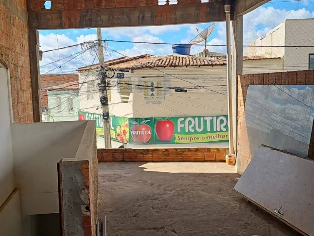 Foto 21 de 33: Casa em leilão em Irecê - BA, bairro São José — Casa 193 m² - São José - Irecê - BA