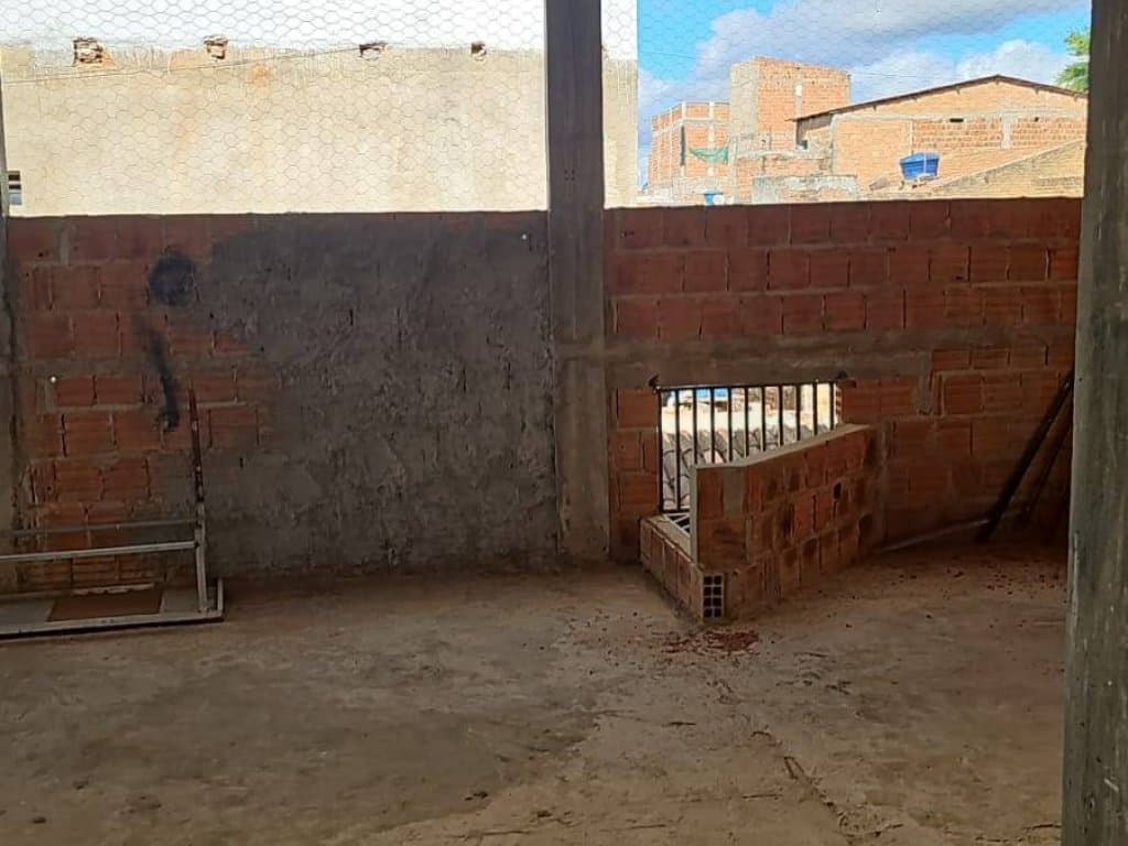 Foto 29 de 33: Casa em leilão em Irecê - BA, bairro São José — Casa 193 m² - São José - Irecê - BA