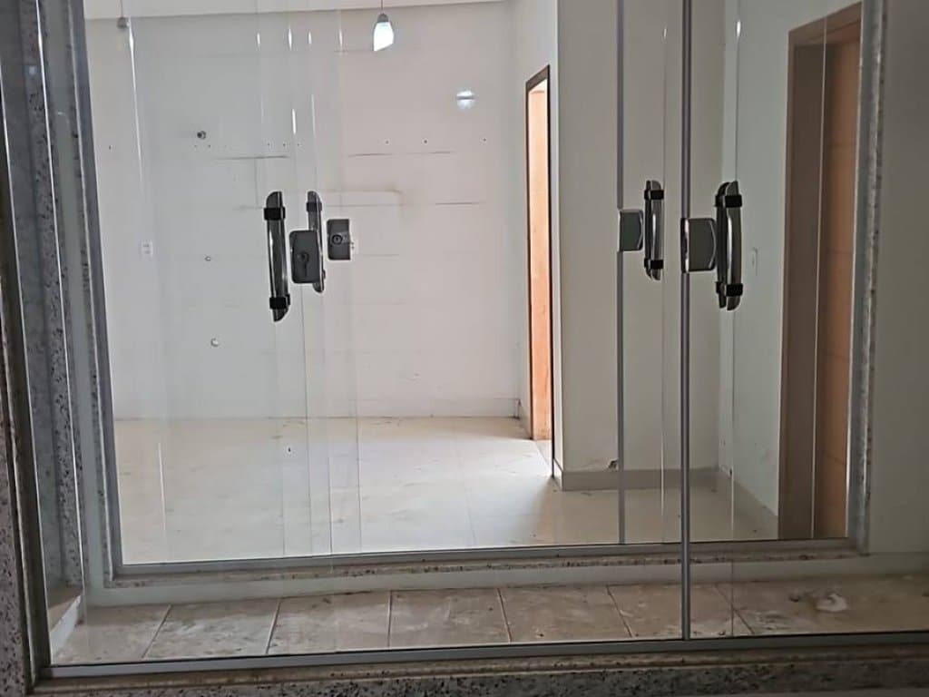 Foto 23 de 33: Casa em leilão em Irecê - BA, bairro São José — Casa 193 m² - São José - Irecê - BA