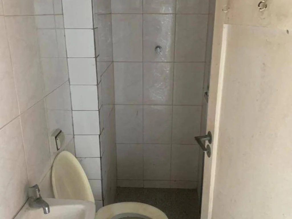Foto 5 de 15: Apartamento em leilão em Resende - RJ — Apartamento 161 m² (01 vaga) - Comercial - Resende - RJ