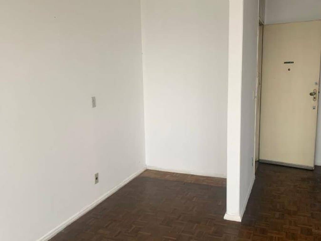 Foto 2 de 15: Apartamento em leilão em Resende - RJ — Apartamento 161 m² (01 vaga) - Comercial - Resende - RJ