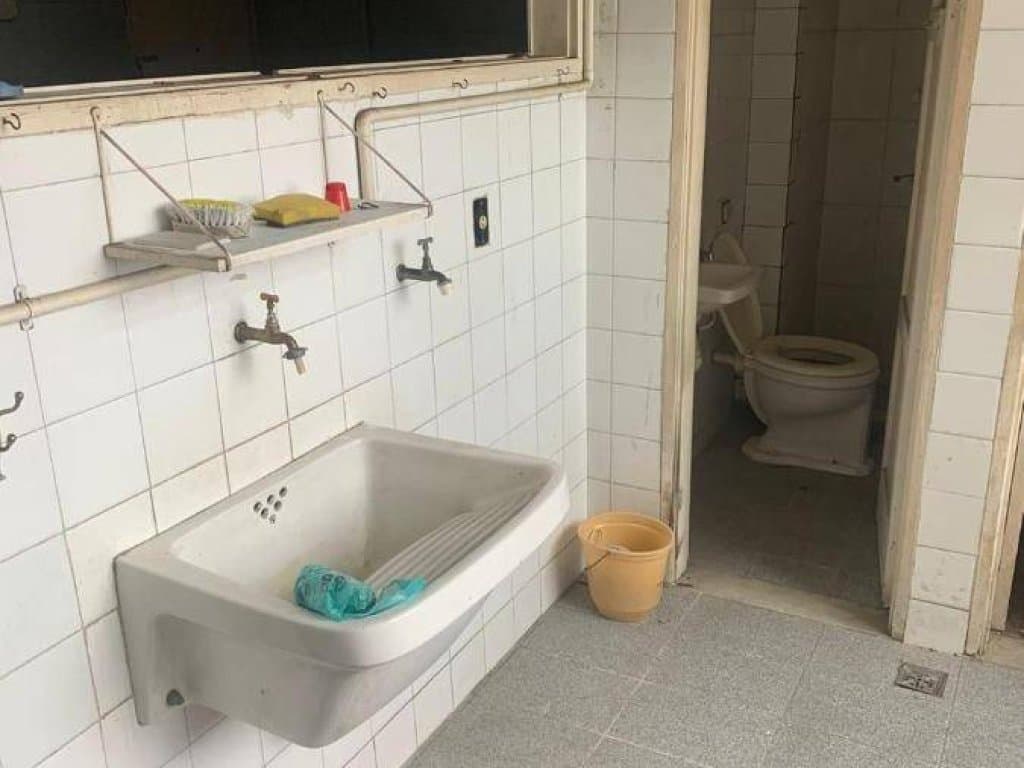 Foto 10 de 15: Apartamento em leilão em Resende - RJ — Apartamento 161 m² (01 vaga) - Comercial - Resende - RJ