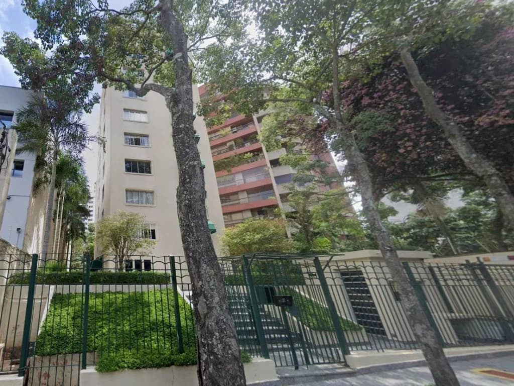 Foto 2 de 7: Apartamento em leilão em São Paulo - SP, bairro Vila Morumbi — Direitos sobre Apartamento 183 m² (03 vagas) - Real Parque - São Paulo - SP