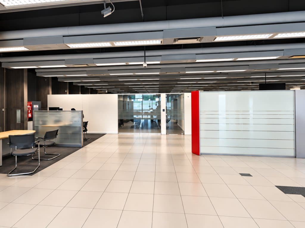 Foto 4 de 7: Comercial em leilão em São Bernardo Do Campo - SP, bairro Centro — Ex-Agência 2.719 m² - Centro - São Bernardo do Campo - SP