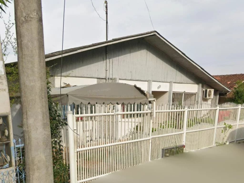 Foto 2 de 3: Casa em leilão em Caçador - SC, bairro Santa Catarina — Casa 162 m² - Santa Catarina - Caçador - SC