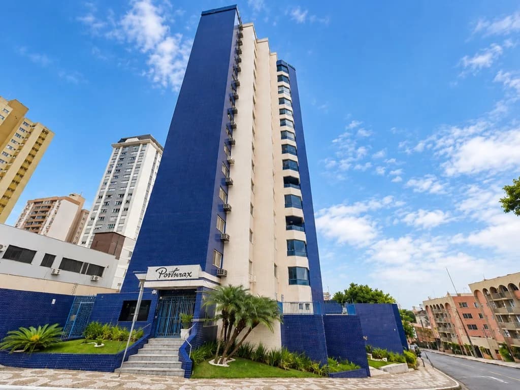 Apartamento em leilão em Cascavel - PR, bairro Centro — Apartamento 122 m² - Cascavel-PR - Rua Recife, 81 - Centro