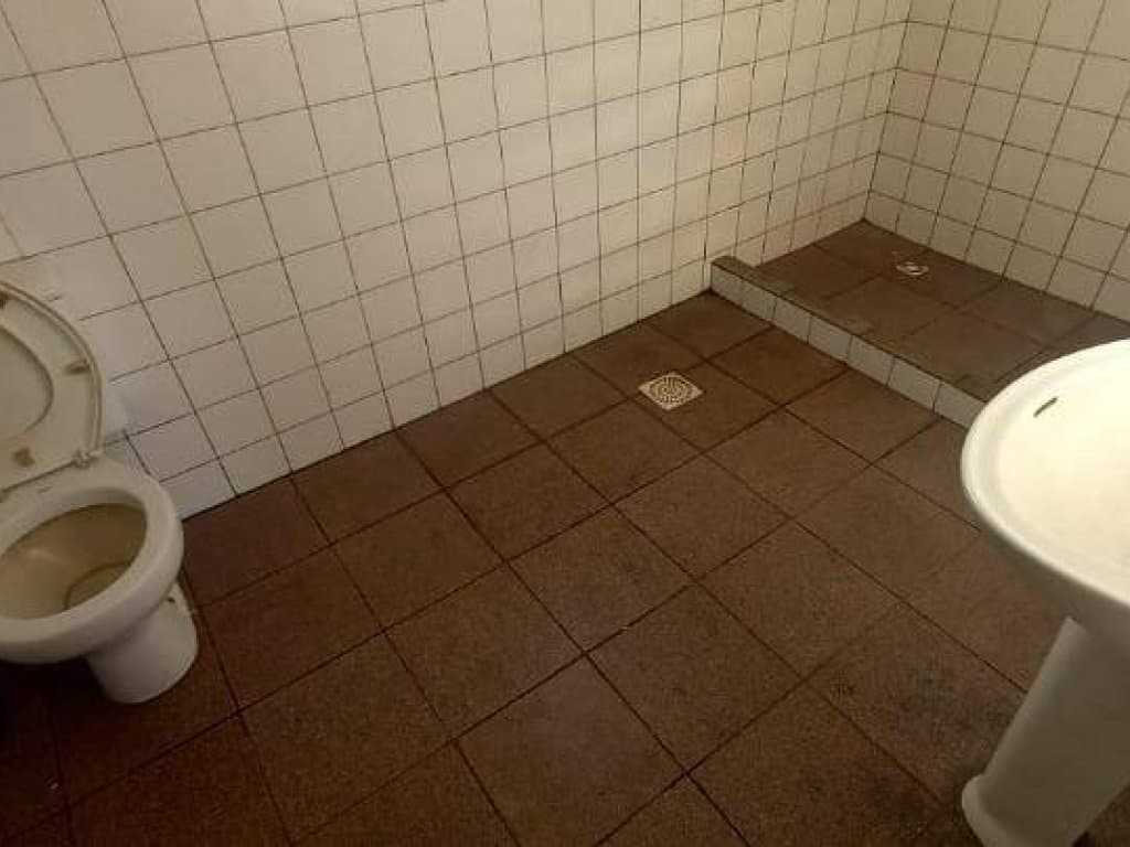 Foto 24 de 42: Casa em leilão em Maricá - RJ — Casa, Padrão, 1 Vaga(S) de Garagem
