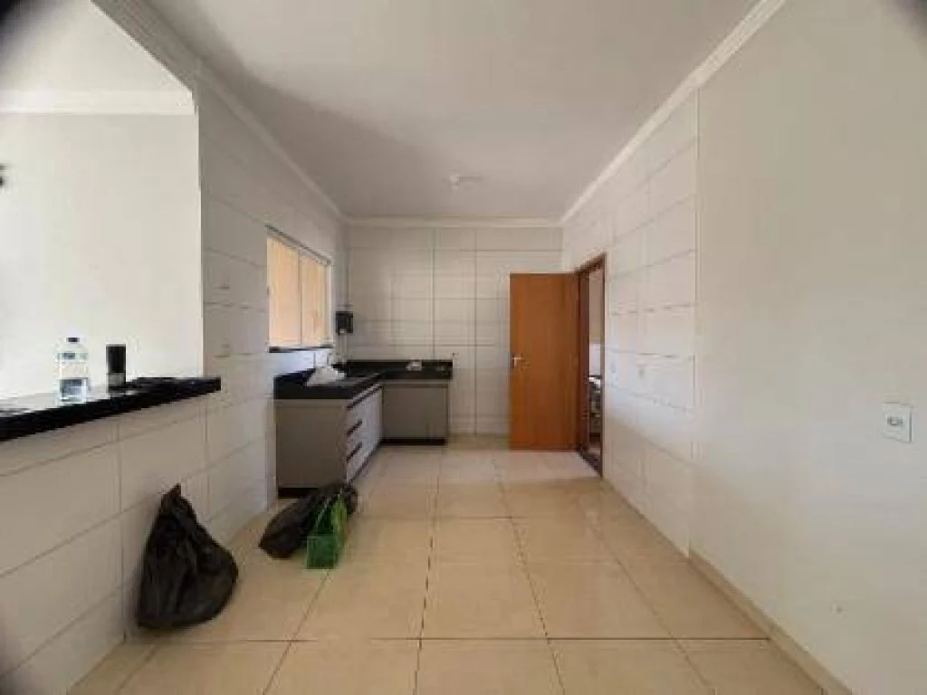 Foto 6 de 26: Casa em leilão em Catalão - GO, bairro Setor Aeroporto — Casa, Padrão, 1 Vaga(S) de Garagem