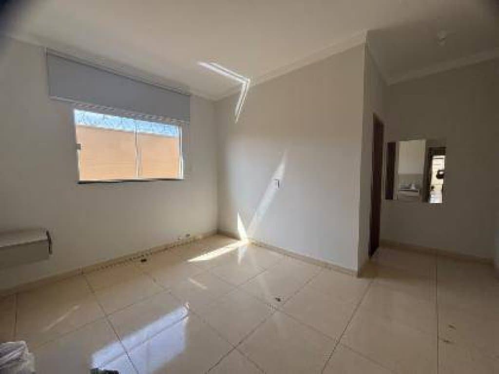 Foto 12 de 26: Casa em leilão em Catalão - GO, bairro Setor Aeroporto — Casa, Padrão, 1 Vaga(S) de Garagem
