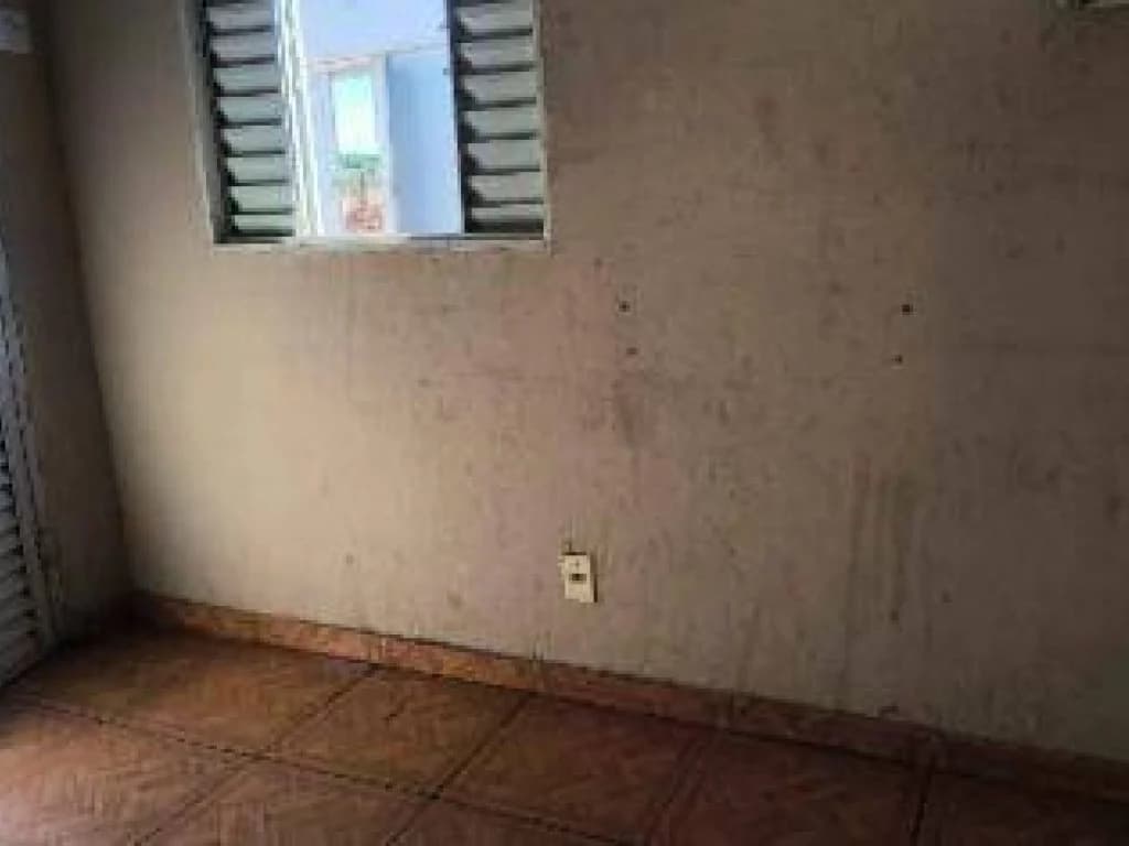Foto 9 de 27: Casa em leilão em Ituiutaba - MG, bairro Lagoa Azul Ii — Casa, Padrão, 0 Vaga(S) de Garagem