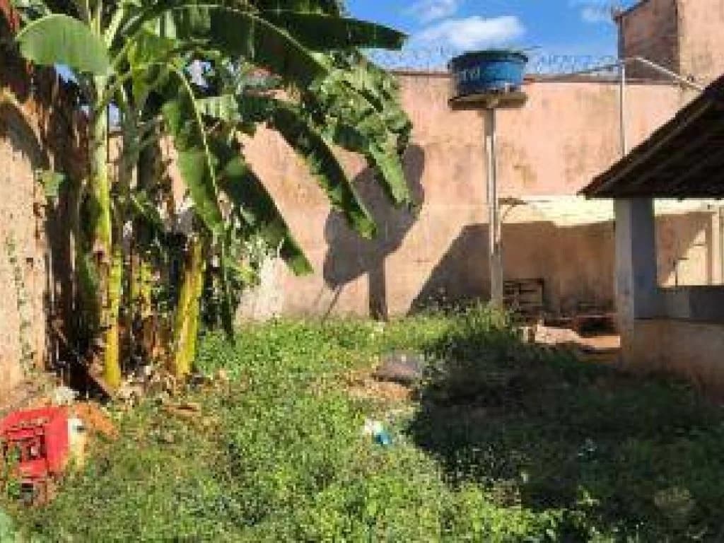 Foto 14 de 27: Casa em leilão em Ituiutaba - MG, bairro Lagoa Azul Ii — Casa, Padrão, 0 Vaga(S) de Garagem