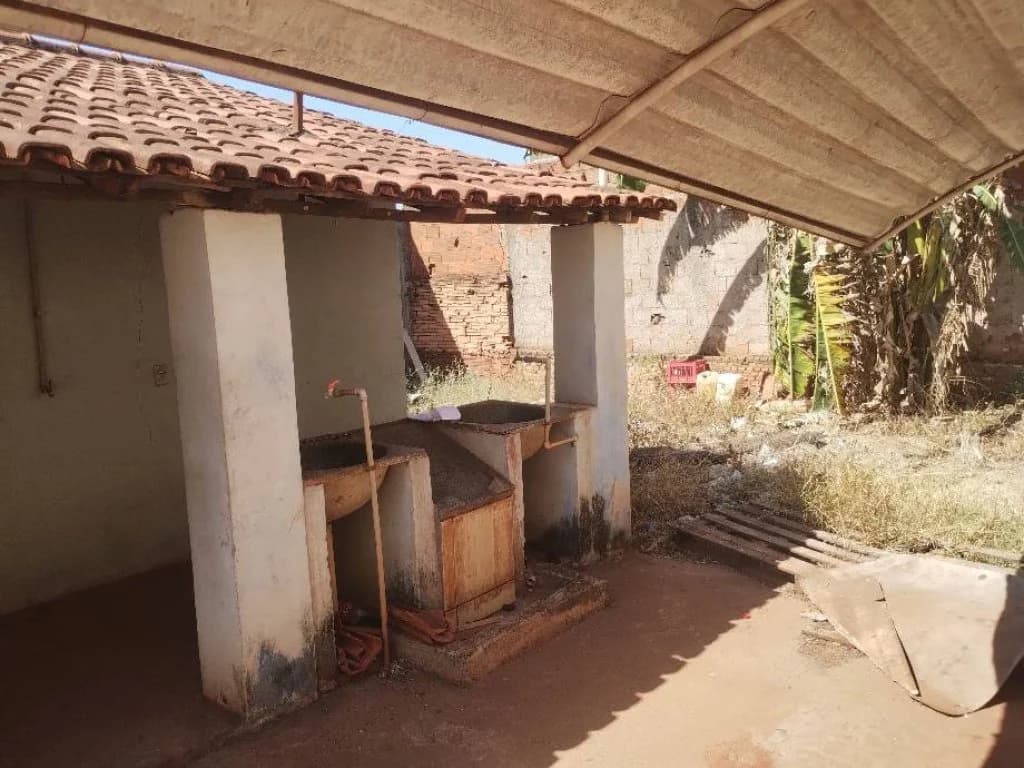 Foto 22 de 27: Casa em leilão em Ituiutaba - MG, bairro Lagoa Azul Ii — Casa, Padrão, 0 Vaga(S) de Garagem