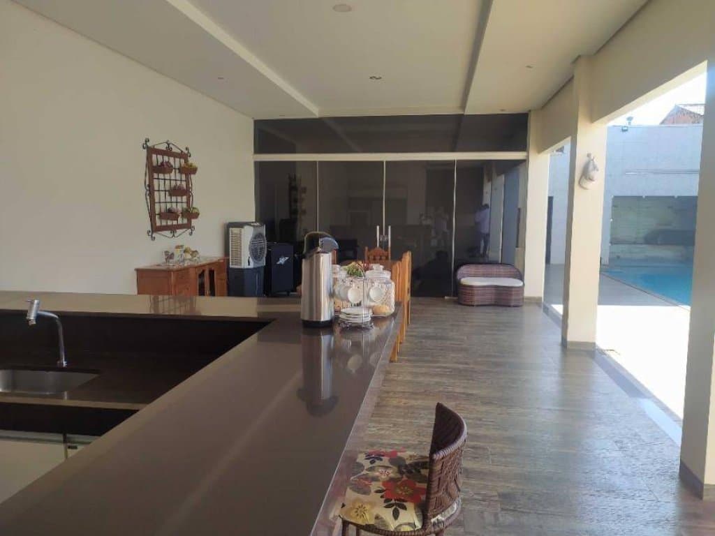 Foto 6 de 32: Casa em leilão em Xinguara - PA, bairro Centro — Casa, Padrão, 1 Vaga(S) de Garagem