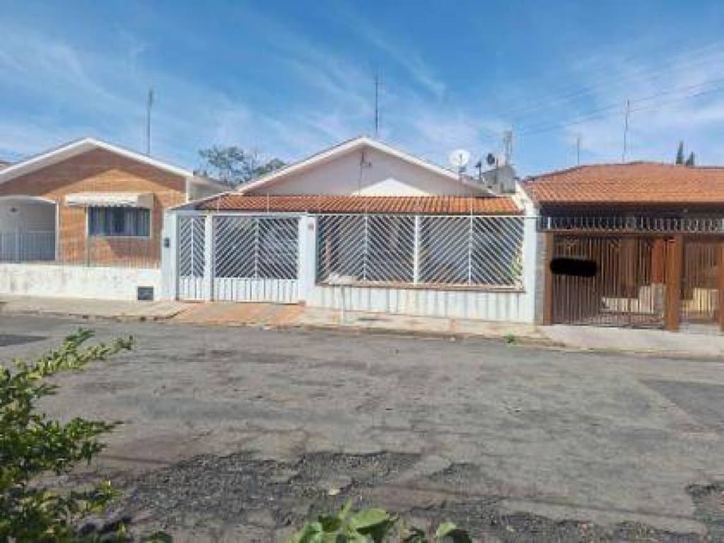 Foto 3 de 4: Casa em leilão em Mococa - SP — Casa, Padrão, 0 Vaga(S) de Garagem