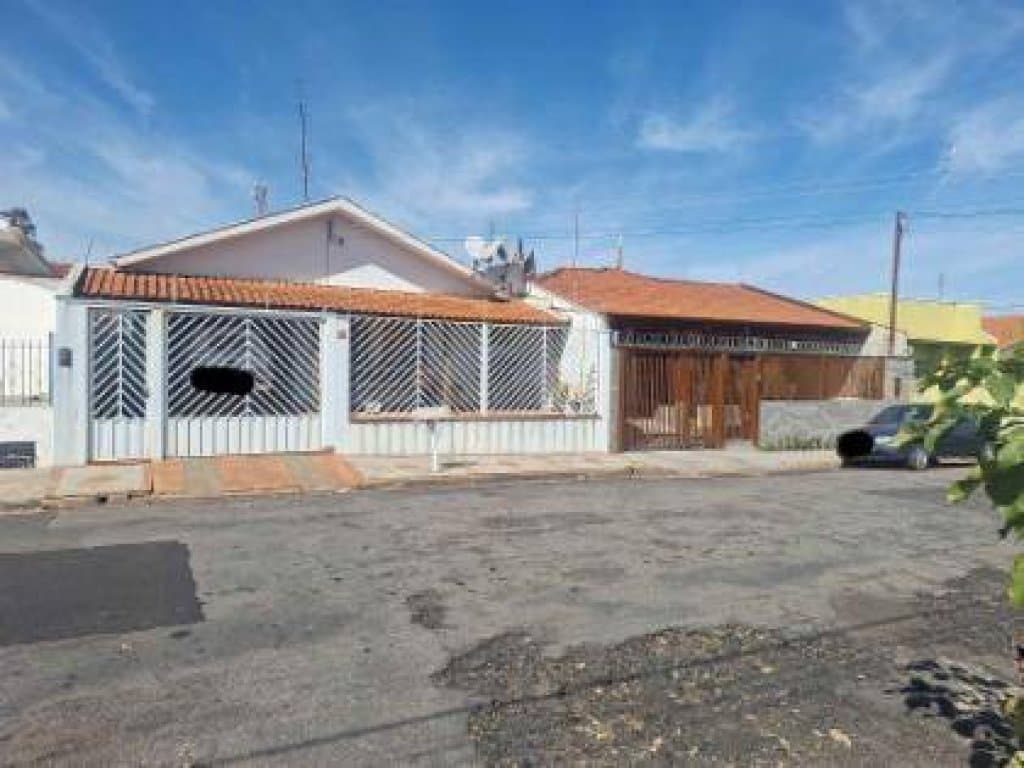 Foto 2 de 4: Casa em leilão em Mococa - SP — Casa, Padrão, 0 Vaga(S) de Garagem
