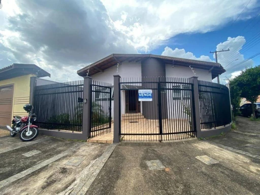 Foto 1 de 19: Casa em leilão em Rio Claro - SP, bairro Vila Bela Vista — Casa, Padrão, 0 Vaga(S) de Garagem