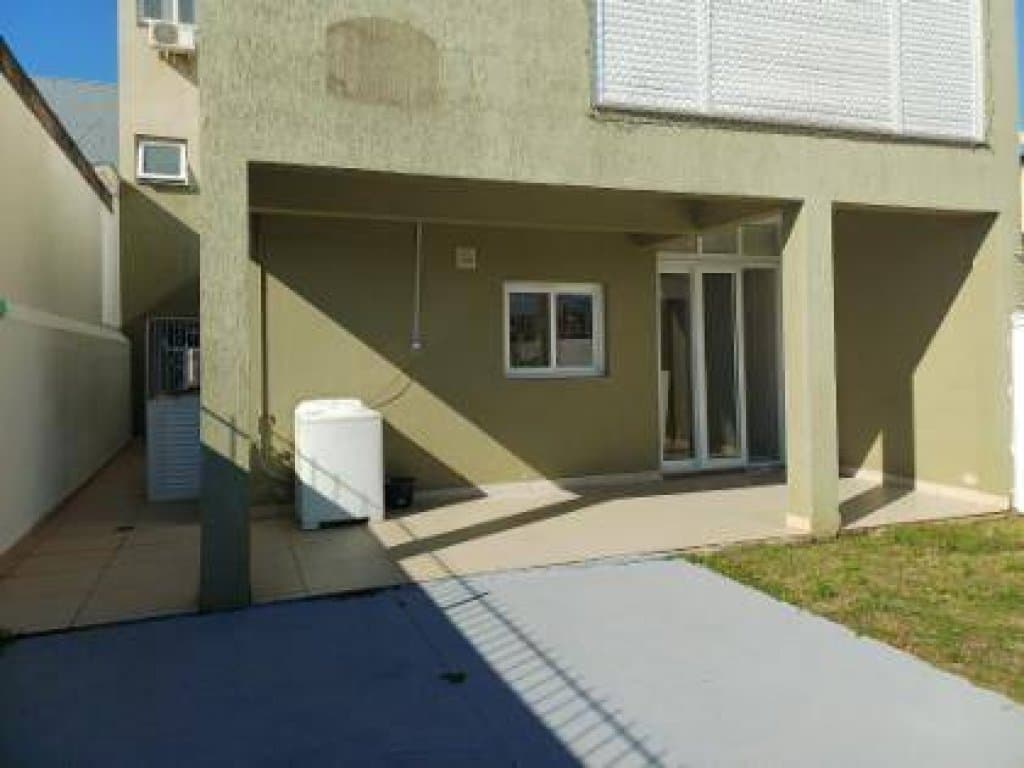 Foto 5 de 15: Casa em leilão em Alvorada - RS, bairro Jardim Algarve — Casa, Padrão, 1 Vaga(S) de Garagem