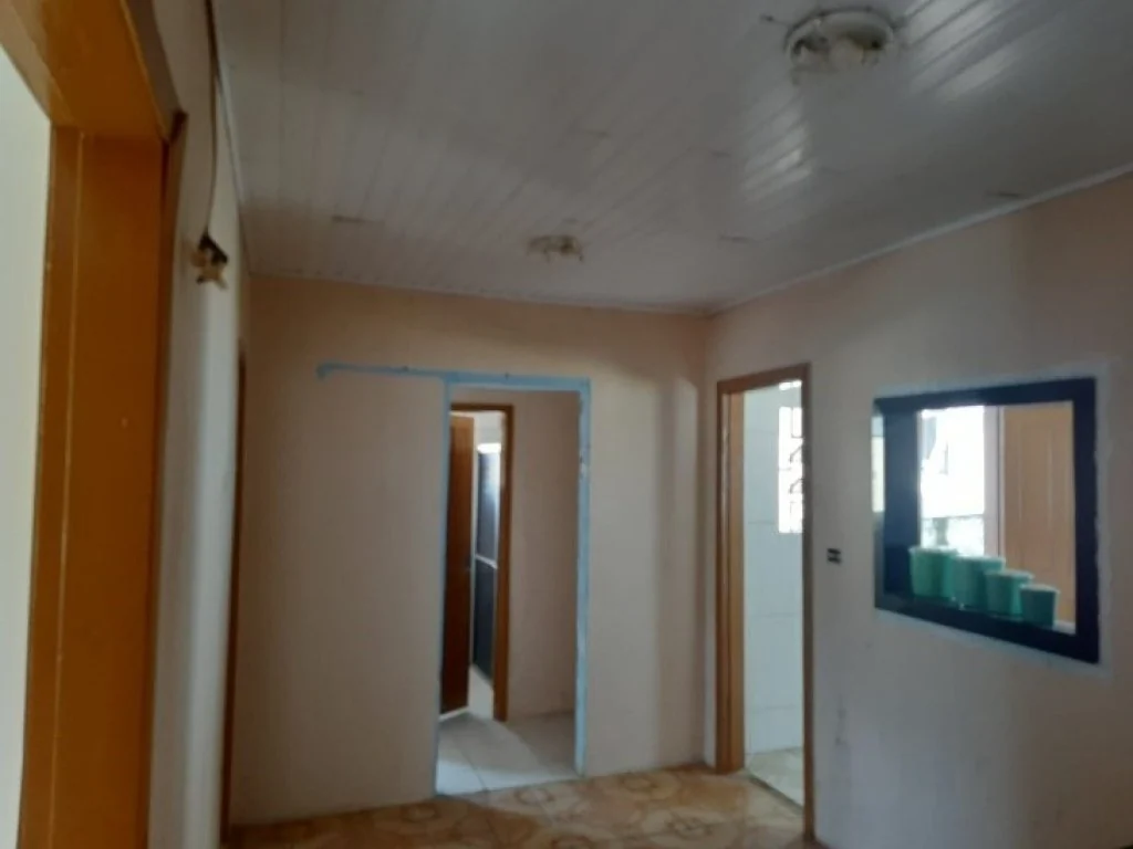 Foto 7 de 17: Casa em leilão em Colombo - PR, bairro Gabirobal — Casa 185 m² - Gabirobal - Colombo - PR