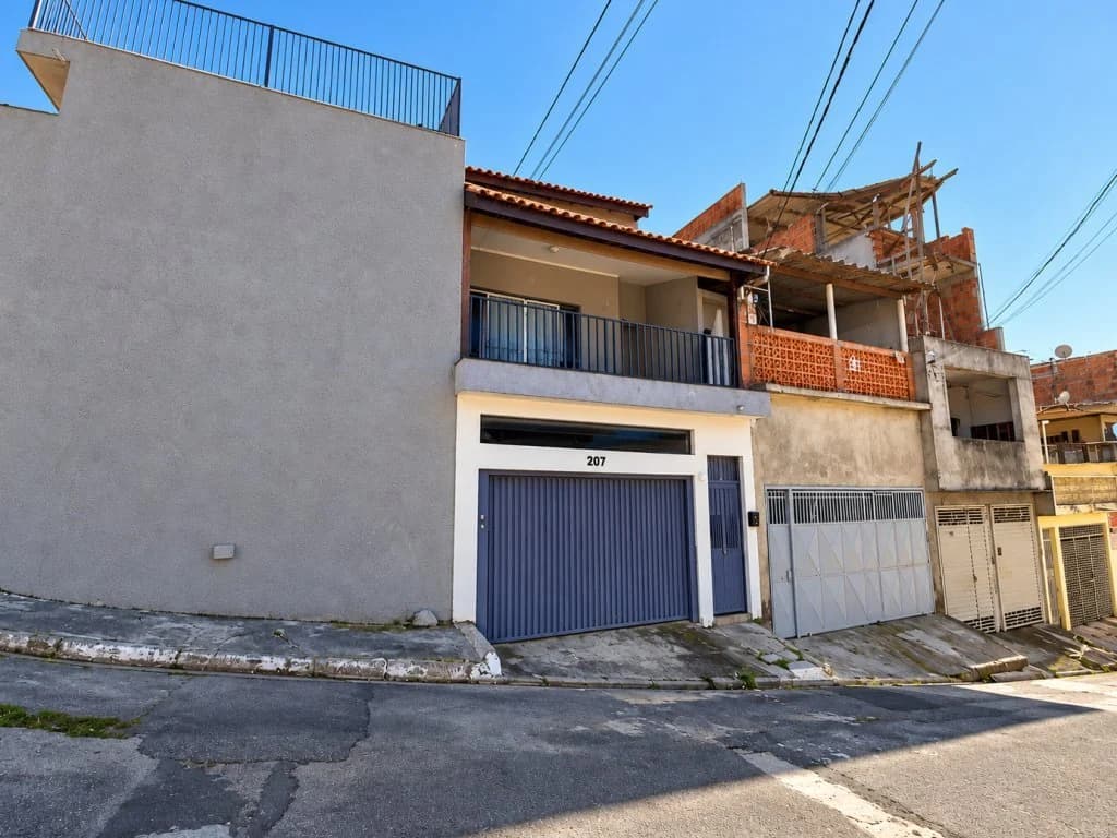 Foto 1 de 17: Casa em leilão em São Paulo - SP, bairro Vila Campanela — Casa 234 m² - Vila Campanela - São Paulo - SP