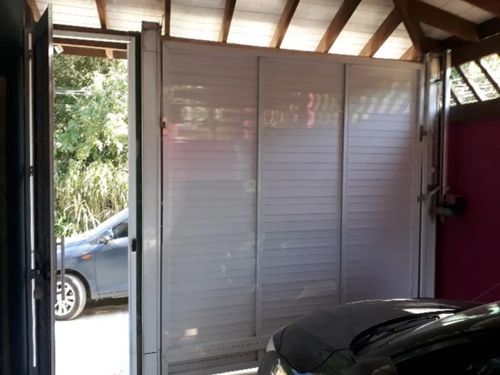 Foto 2 de 19: Casa em leilão em São Sebastião - SP, bairro Maresias — Casa 250 m² - Maresias - São Sebastião - SP