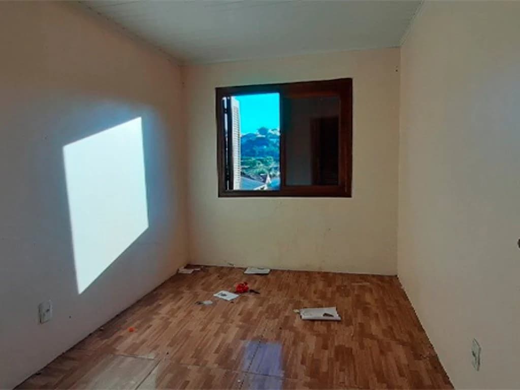 Foto 18 de 21: Imóvel em leilão em Novo Hamburgo - RS, bairro São Jorge — Imóvel Misto (Residencial e Comercial) 245 m² - São Jorge - Novo Hamburgo - RS