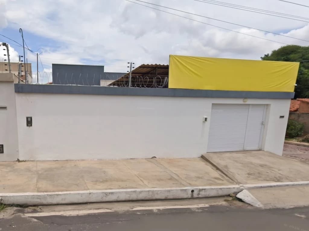 Foto 3 de 3: Casa em leilão em Timon - MA, bairro Parque Piauí — Casa 136 m² - Parque Piauí - Timon - MA